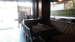 Mahabaleshwar Family Restaurant - Logo