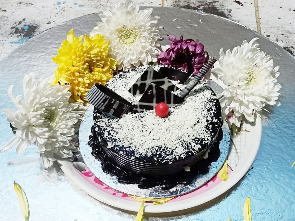 Mahadev Banaras Bakers - Logo