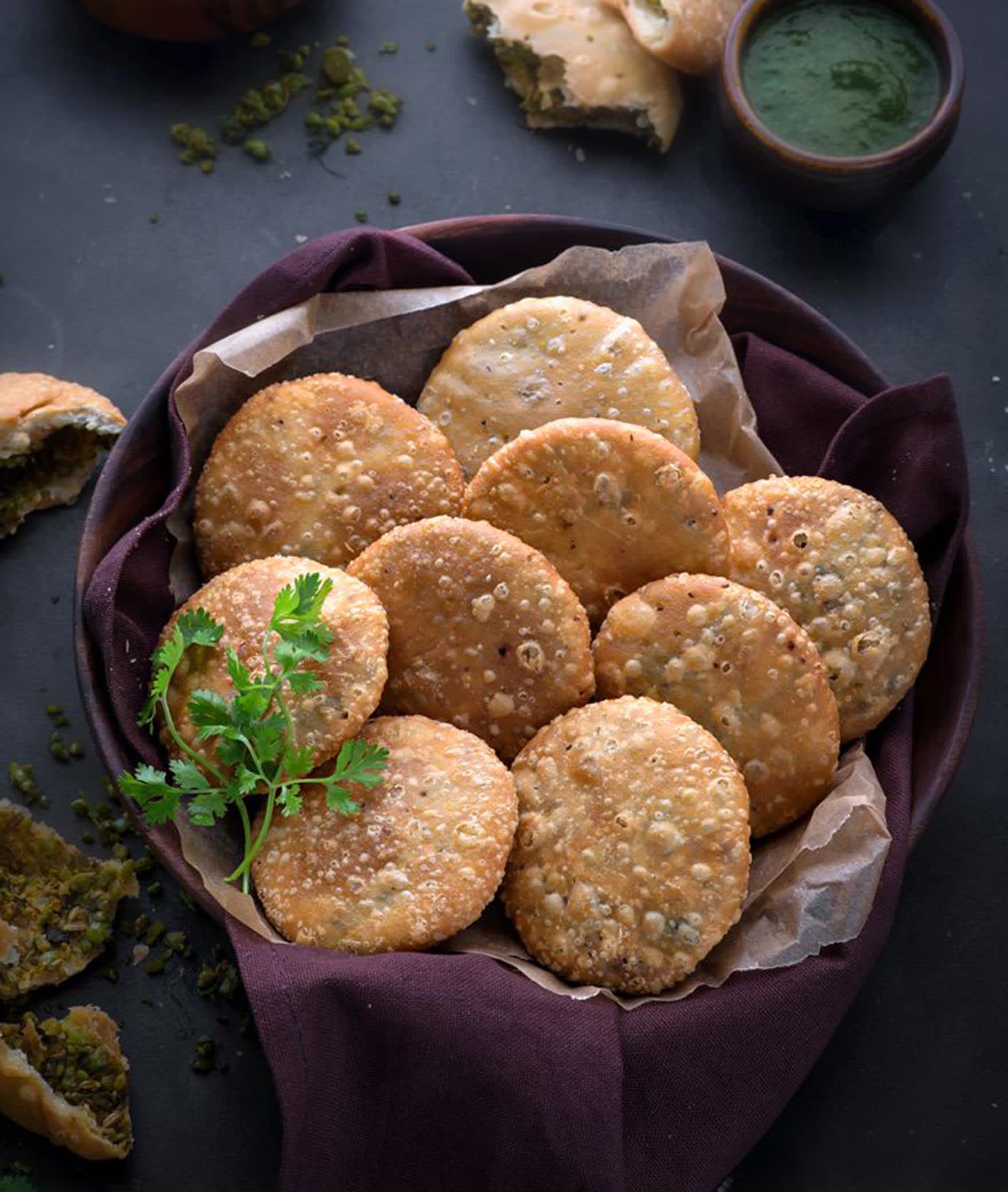 maharaja kachori corner - Logo
