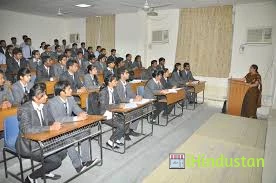 Mahatma Gandhi College Of Pharmaceutical Sciences, Jaip - Logo
