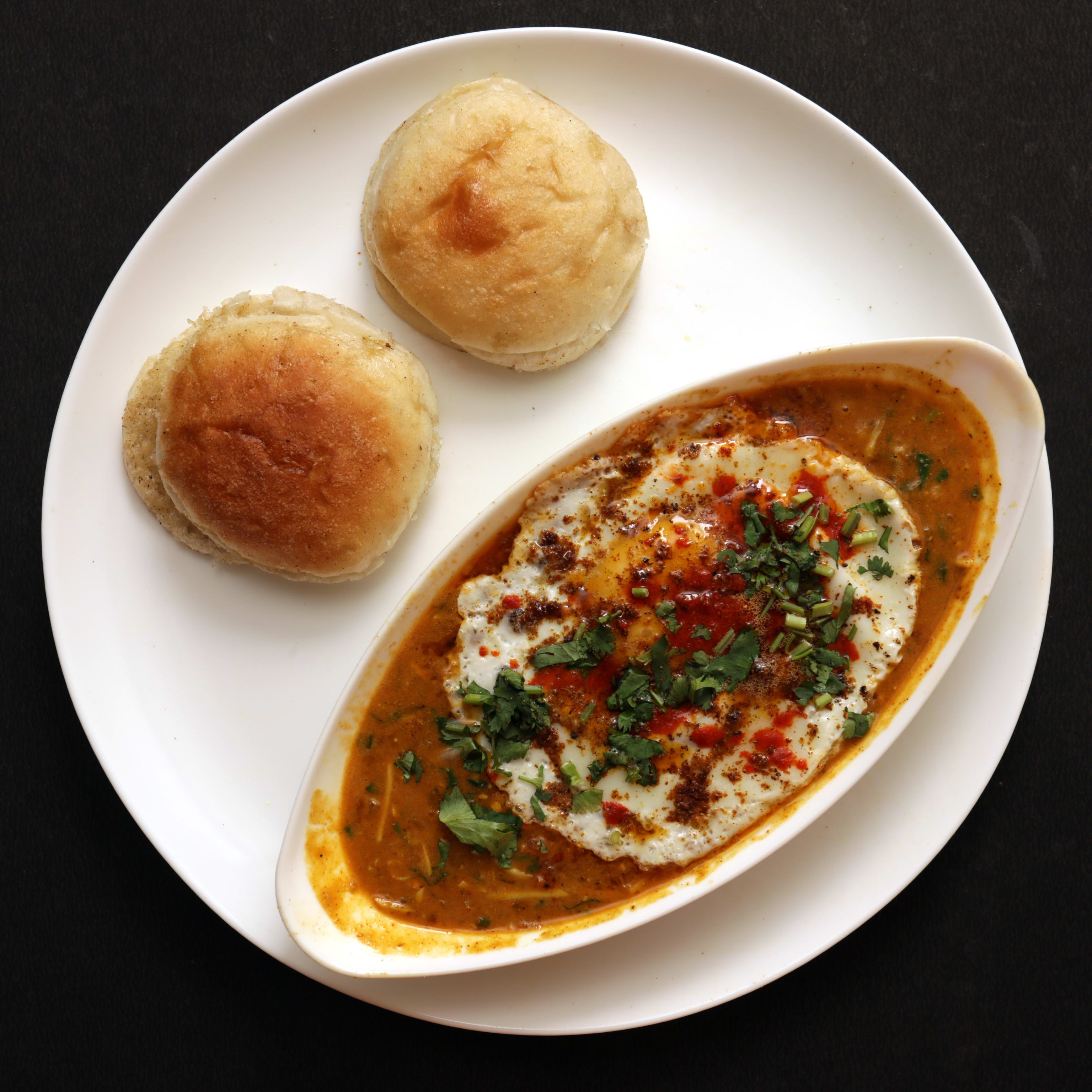 Mahesh Omlet Egg Restaurant - Logo