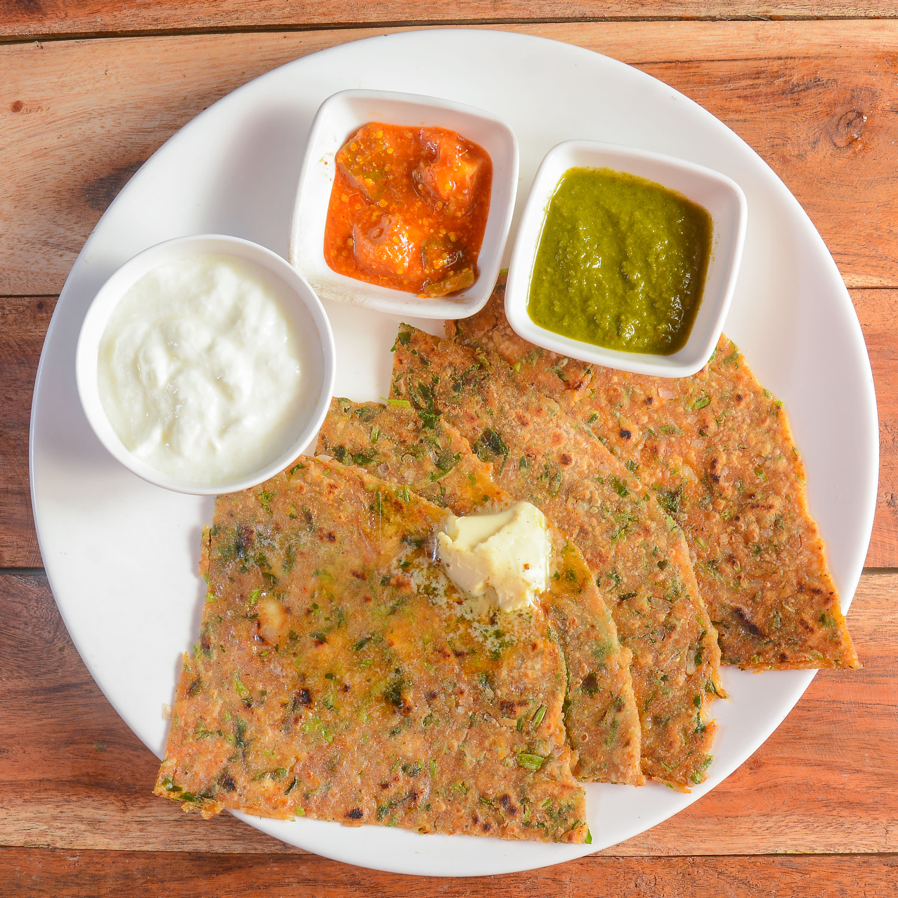 Mahesh Paratha Ghar Pure Veg - Logo