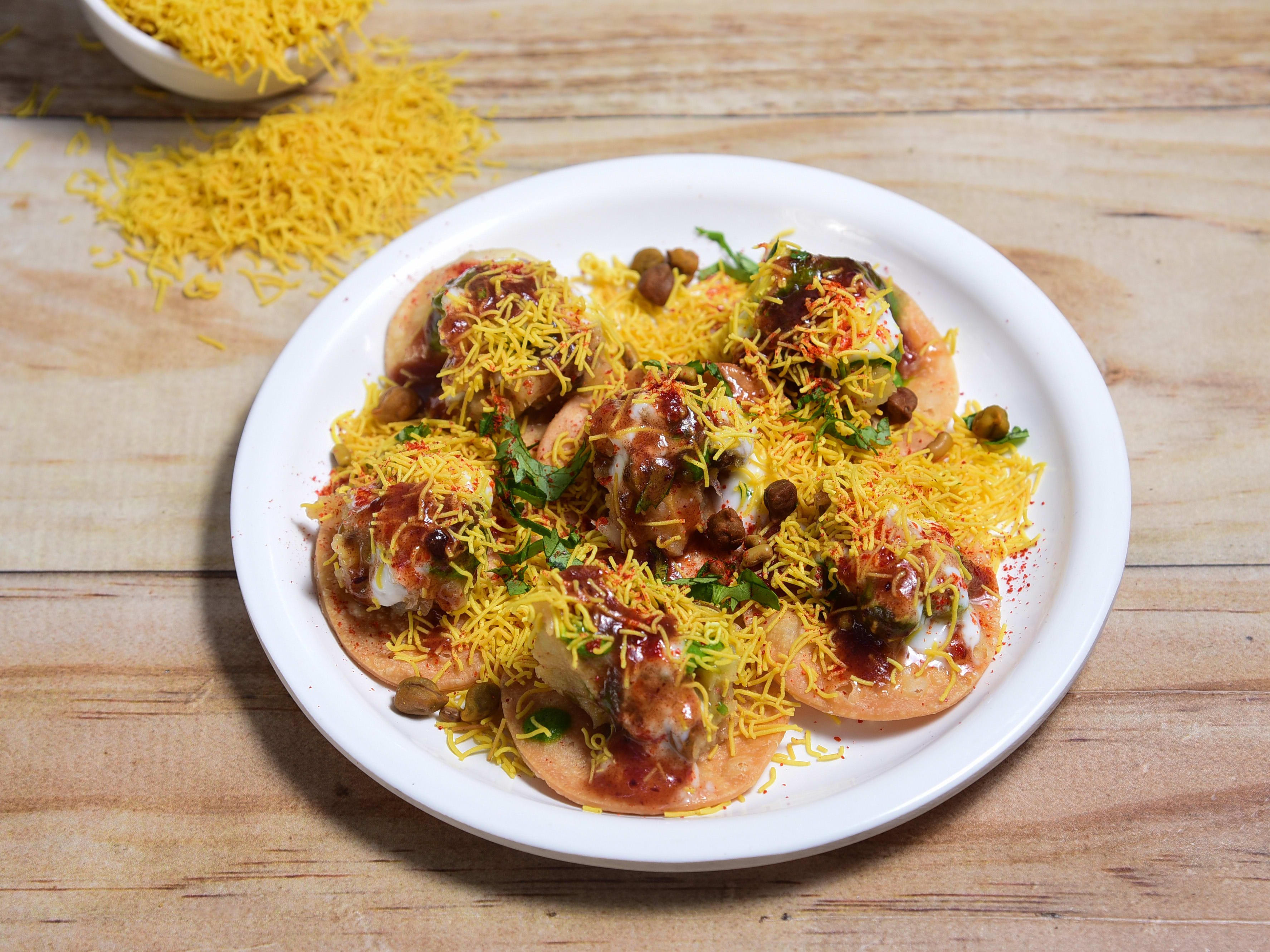 Maheshwari Chaat Bhandar - Logo