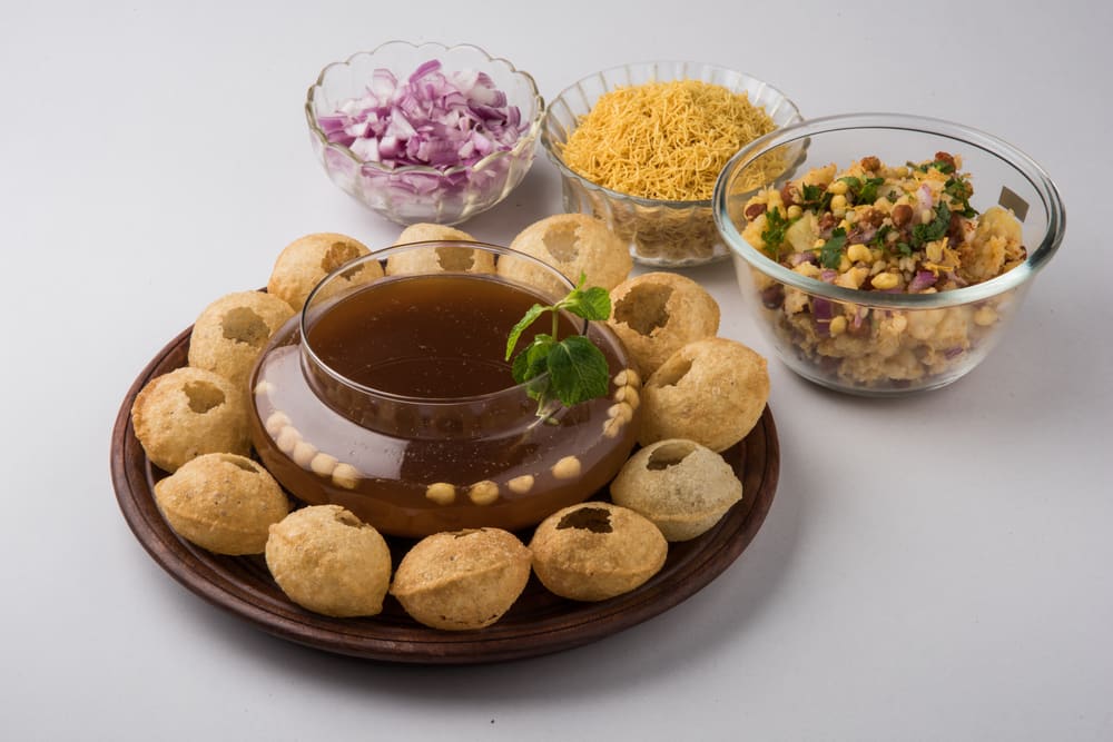 Maheshwari chat bhandar - Logo