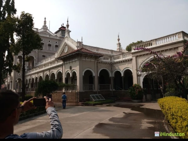 Mahima College - Logo