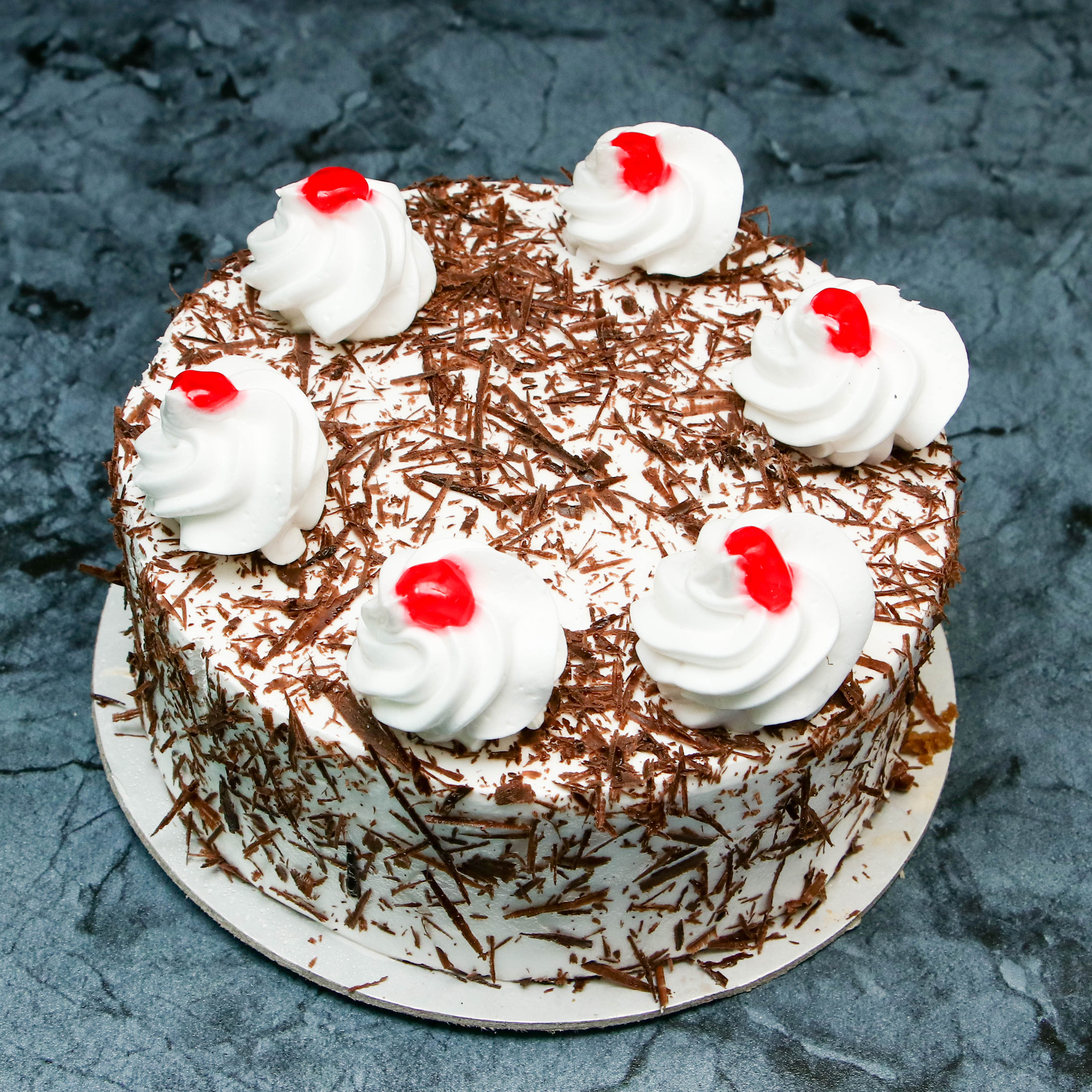 Mahra Bakery- Special Cakes and Pastries - Logo