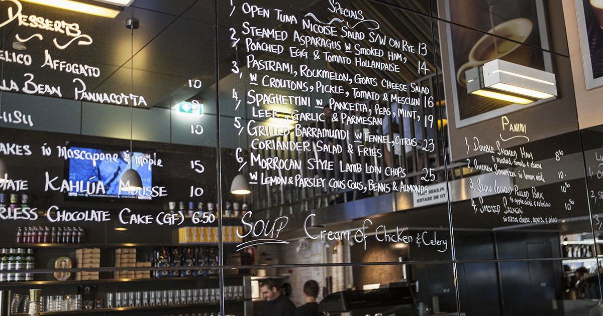 Maisy's Cafe - Logo