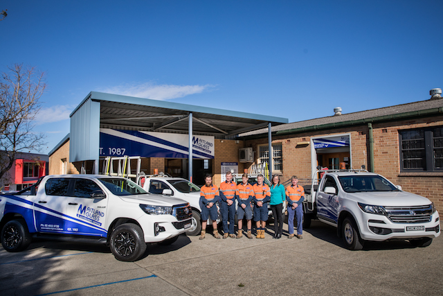 Maitland Glass & Windscreen Service - Logo