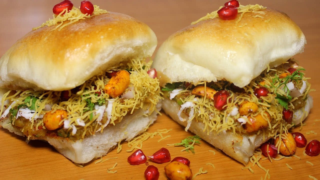 Ma Karnavati Dabeli - Logo