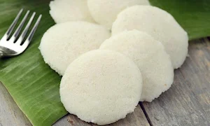 Malini's Health Kitchen - Cover photo