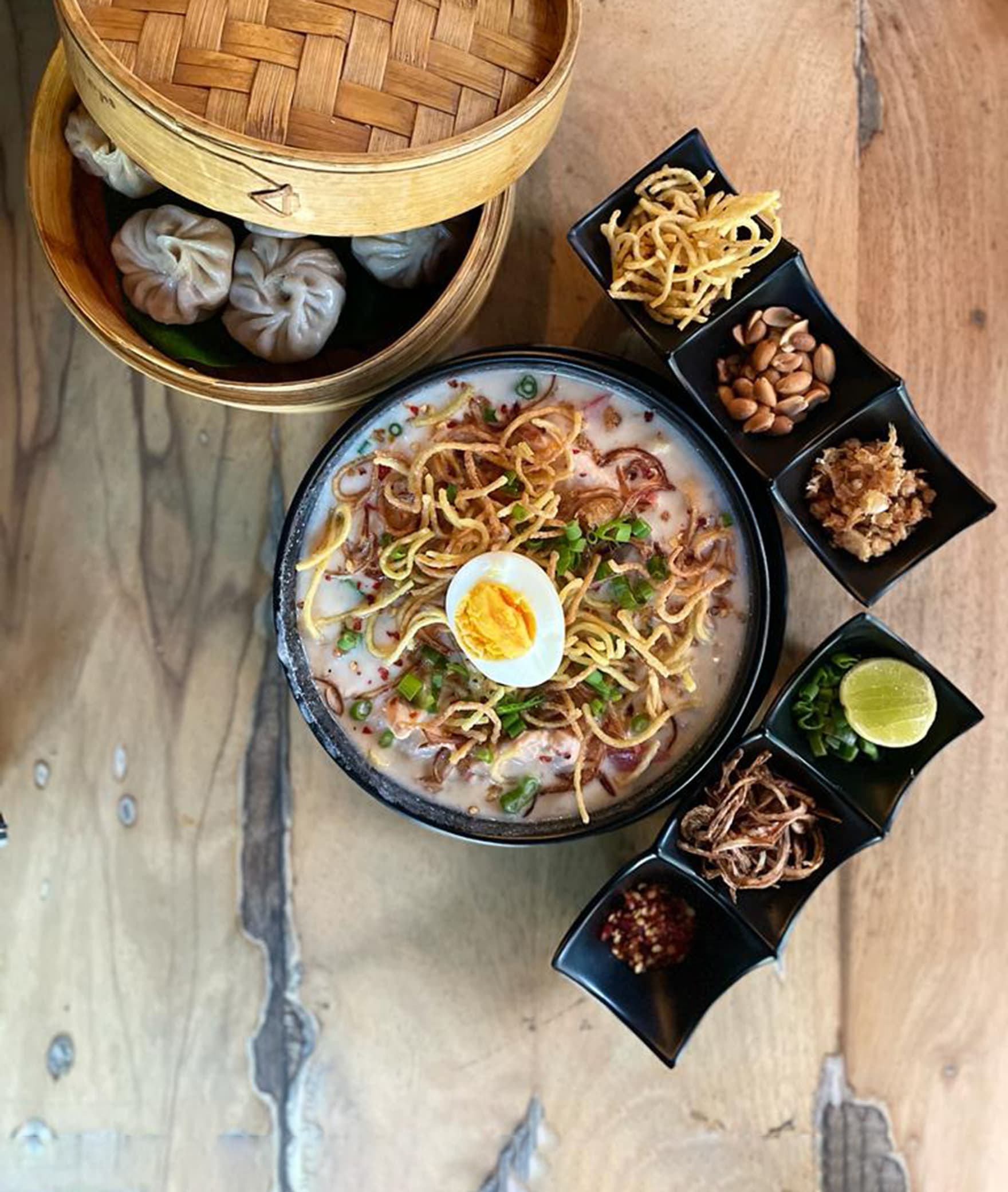 MamaMing's - Logo