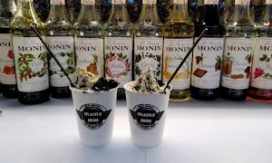Mama Mio milk shake bar - Logo