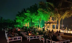 Mambos Lakeside Cafe - Cover photo