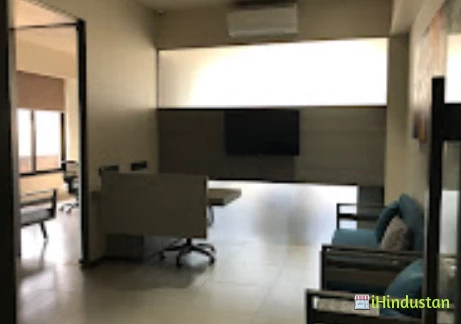 Manavya Dental Clinic - Logo