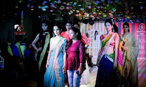 Mandakini Boutique - Cover photo