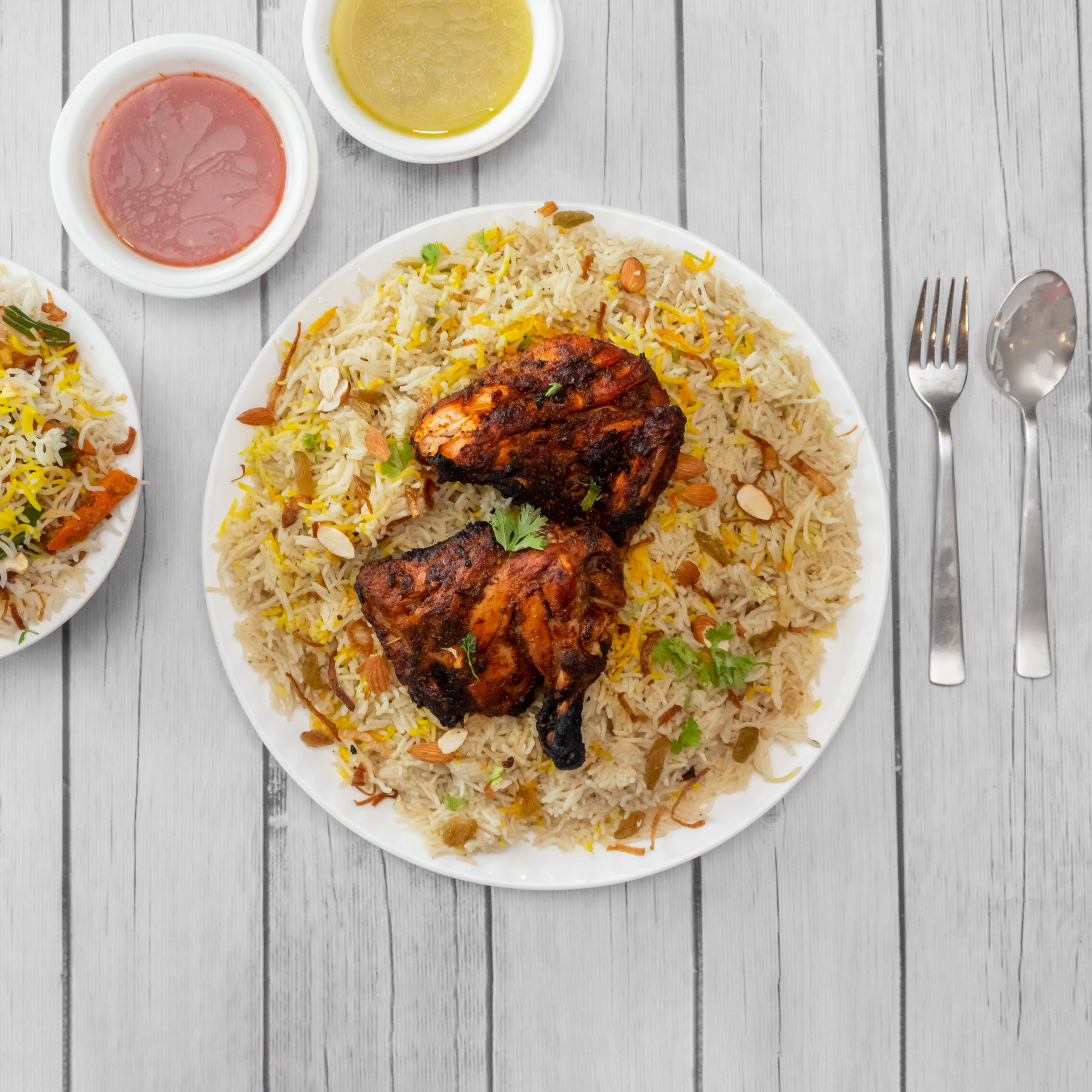 Mandar Restaurant - Logo