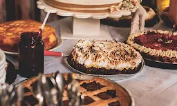 Manikanta Bakery & Provision Store - Logo