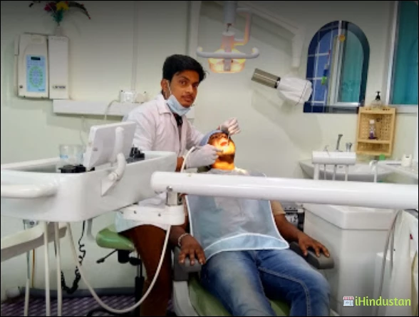 Manishree dental clinic - Logo