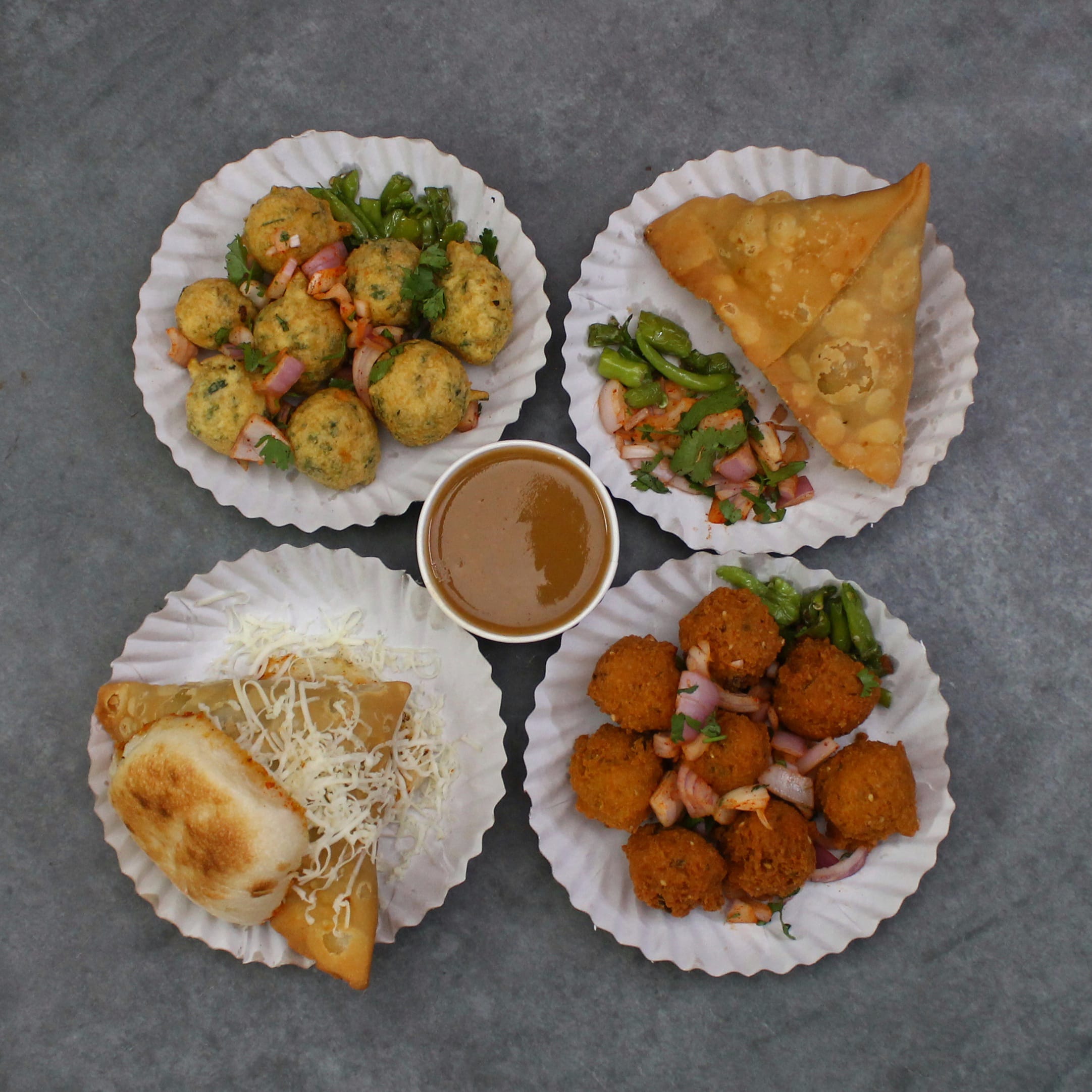 Manmohan Samosa - Logo