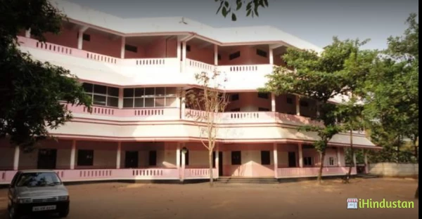 Mannam Memorial Residential Public School - Logo