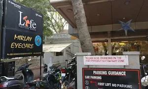 Mannat - Logo