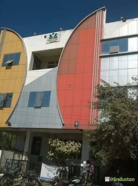 Manohar Maternity Hospital - Logo