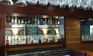 Maple Restro-Bar - Cover photo