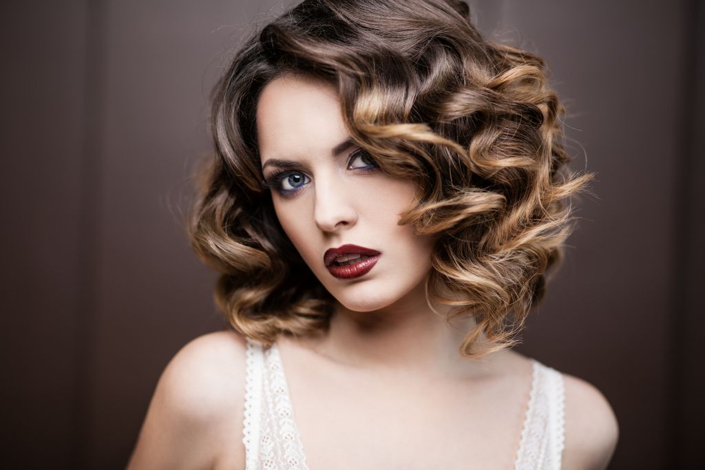Maria J Family Hair Salon - Logo