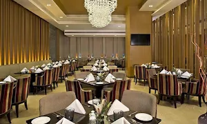 Market Place, Radisson Blu - Logo