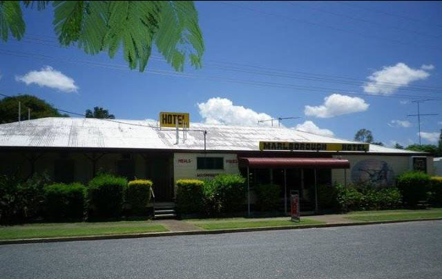 Marlborough Hotel - Logo