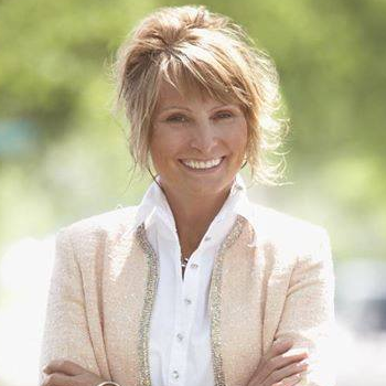 Mary Ann Walker - Century 21 - Logo