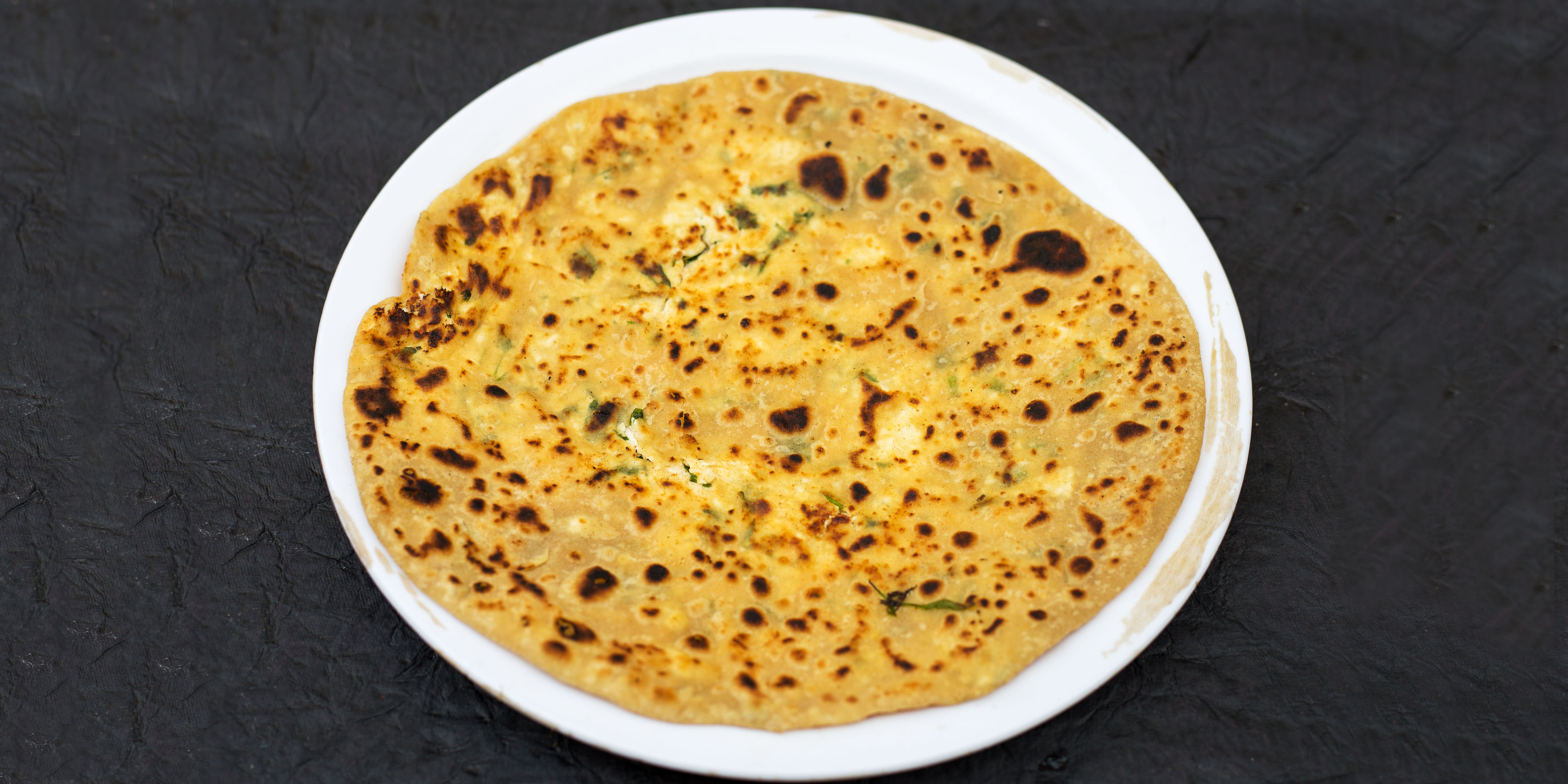 Masty Paratha - Logo