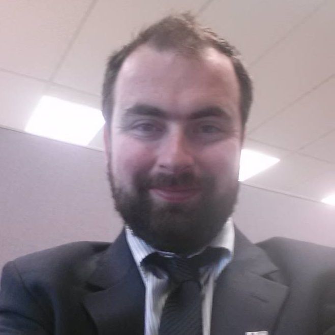 Mathieu Conseiller en sécurité financière chez Industri - Logo