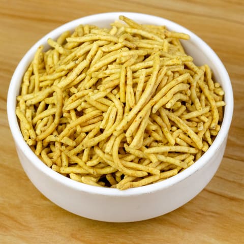 Mathuralal Namkeen Bhandar - Logo