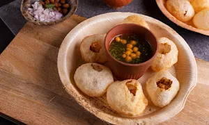 Mattkaa - Chaat Cafe - Logo