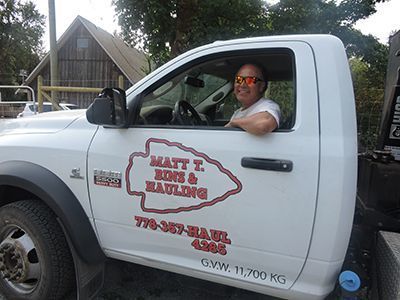 Matt T. Bins &a; Hauling - Logo