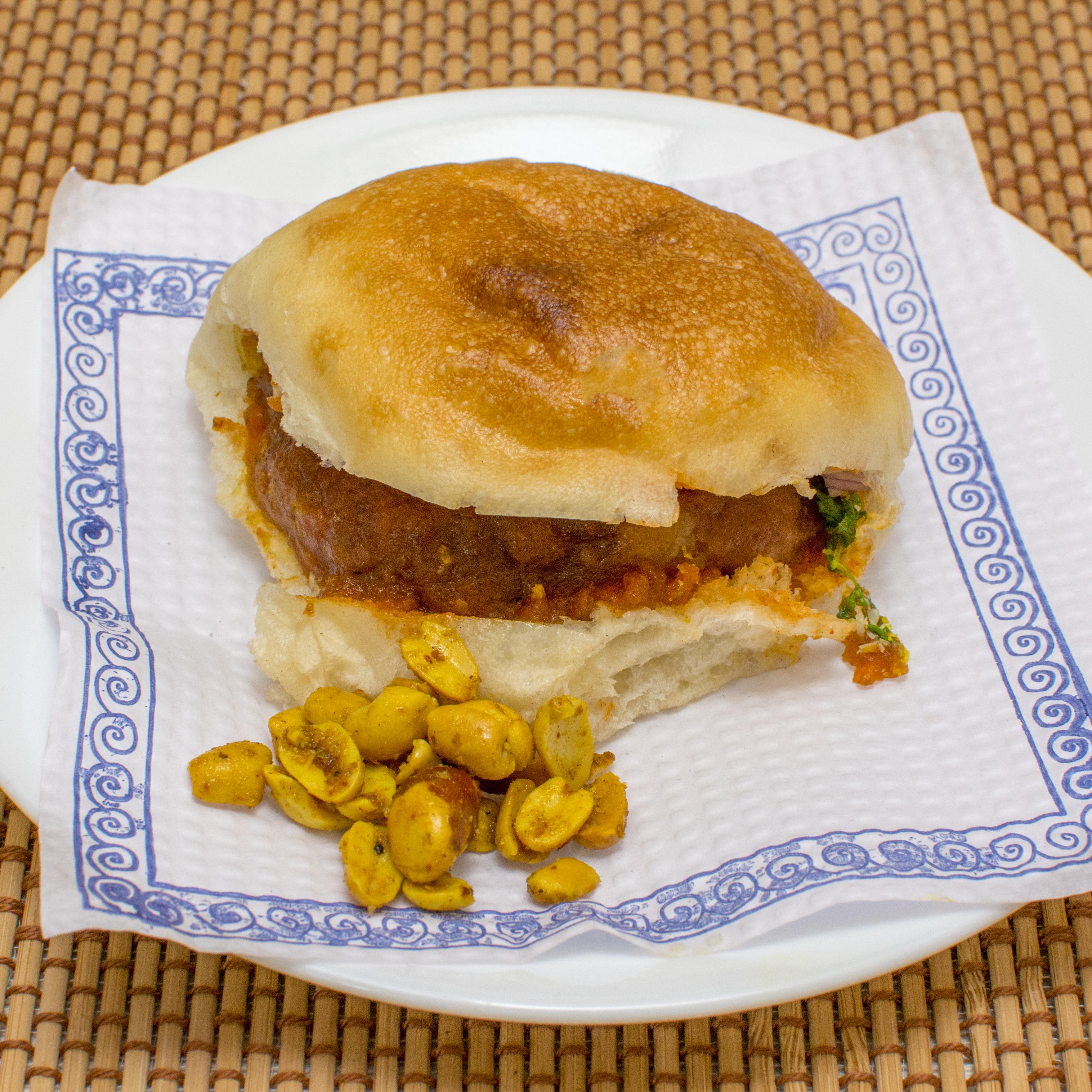 Matunga Dabeli - Logo