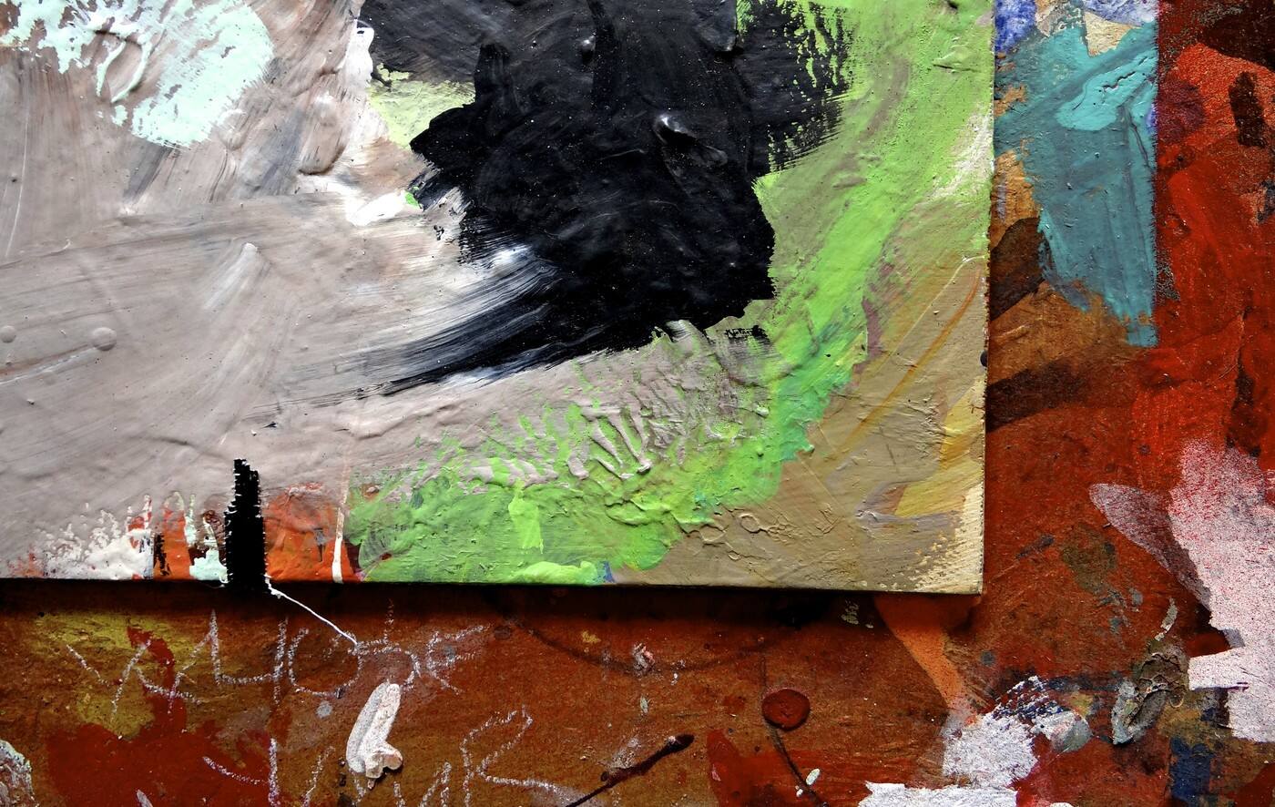Mat White Painting - Logo