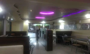 Maurya Family Resto & Bar - Logo