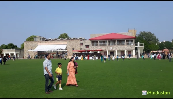 Mayoor School - Logo