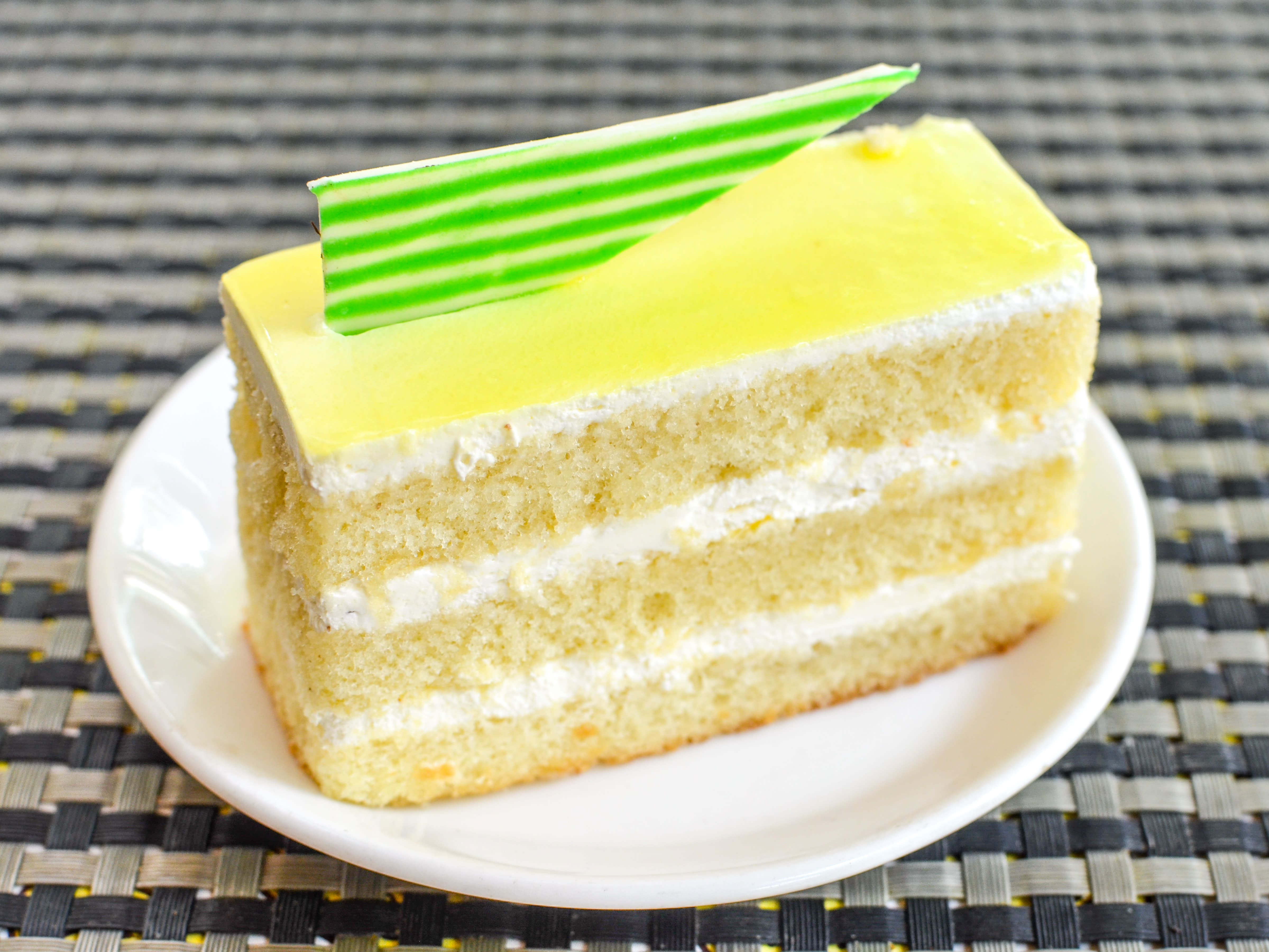 Mayura Bakery - Big Mishra Pedha - Logo