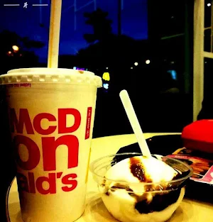 McDonald's - Logo