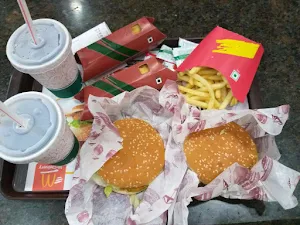 McDonald's - Logo
