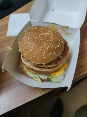 McDonald's - Logo