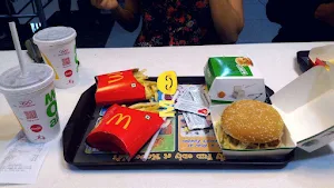 McDonald's - Logo