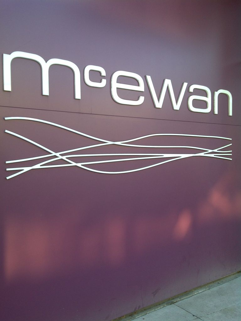 McEwan - Logo