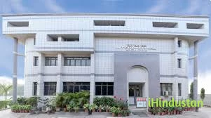 MDH International School - Logo