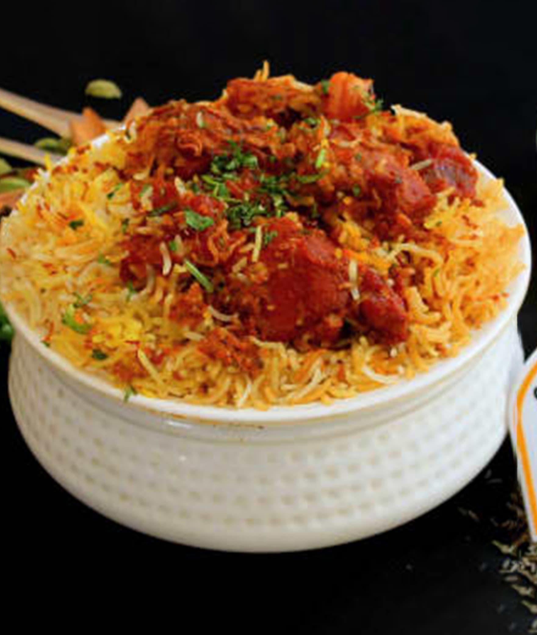 Mehfil Biryani - Logo