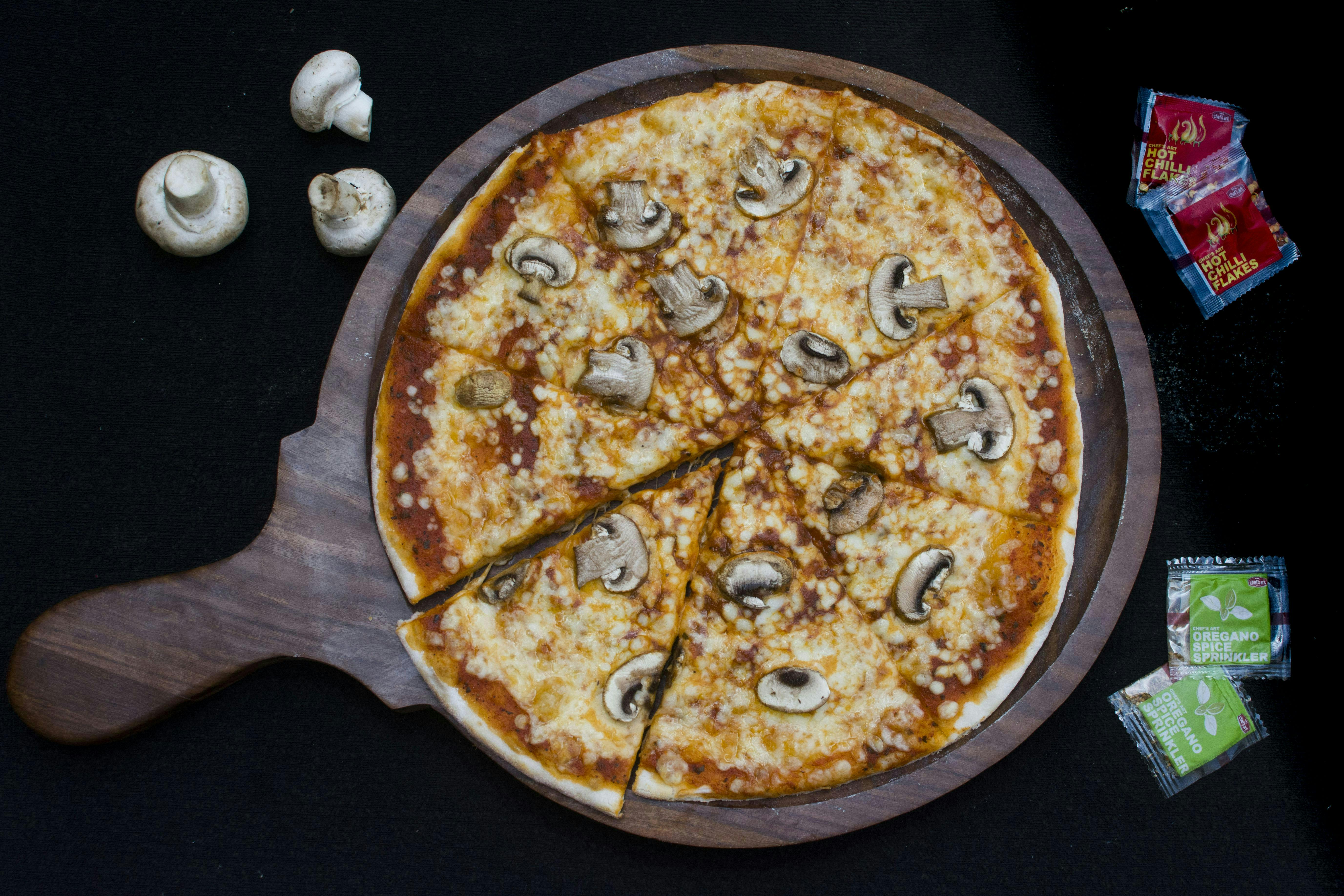 Menwen Pizza - Logo