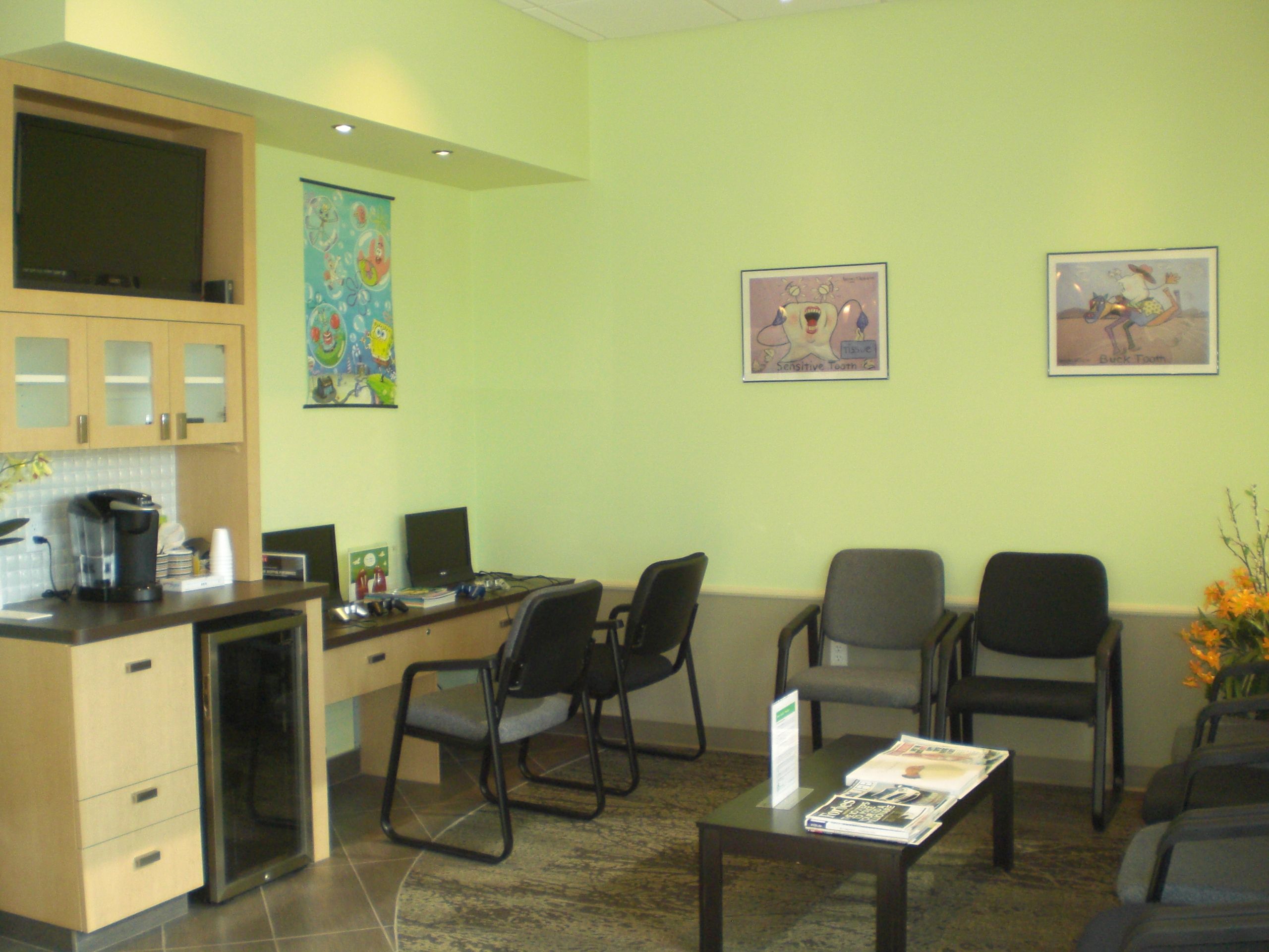 Metro Dental Care - Logo